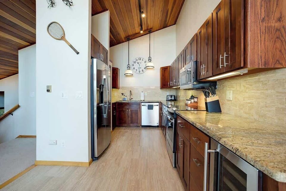 Spacious kitchen