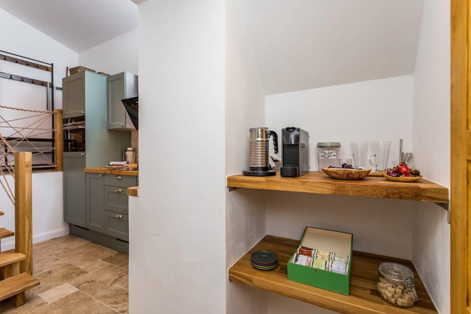 House | 1 bedroom