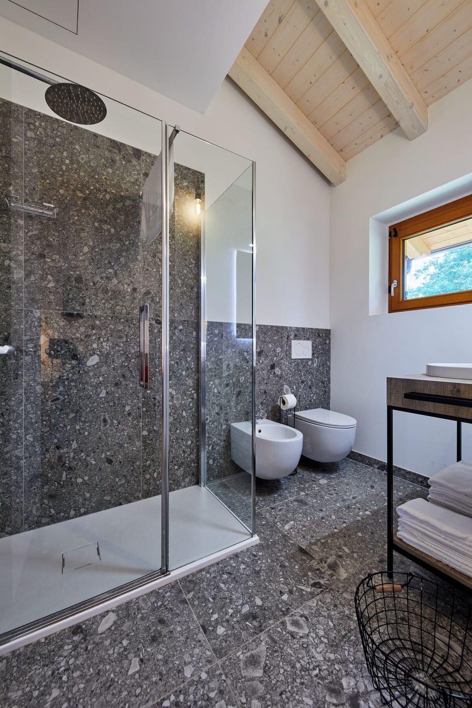Panoramic Double Room, 1 Bedroom | Bathroom | Shower, rainfall showerhead, free toiletries, hair dryer