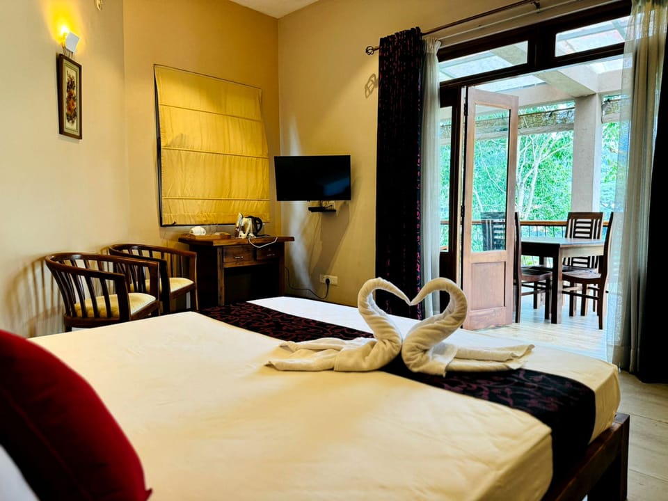 Standard Double Room | Free WiFi
