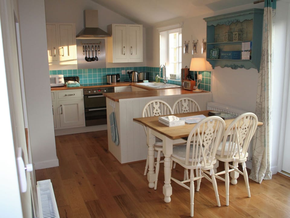 Dining Area | Yew Tree Cottage, Burythorpe