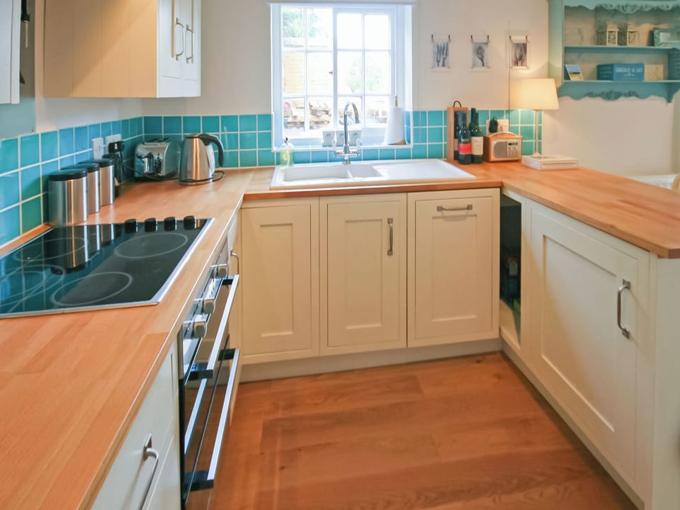 Kitchen | Yew Tree Cottage, Burythorpe