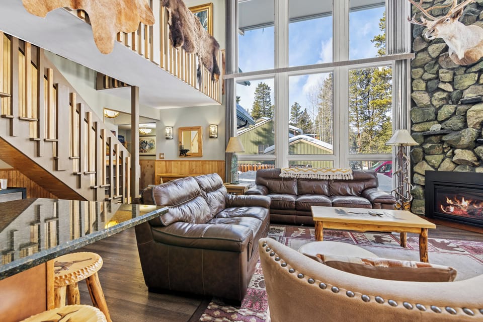 Aspen Glow living area