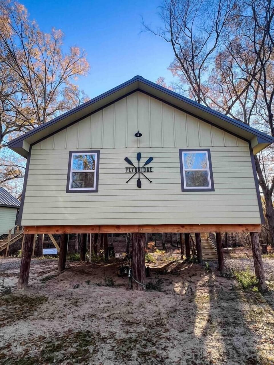 Cabin 2 is the Flybridge. 