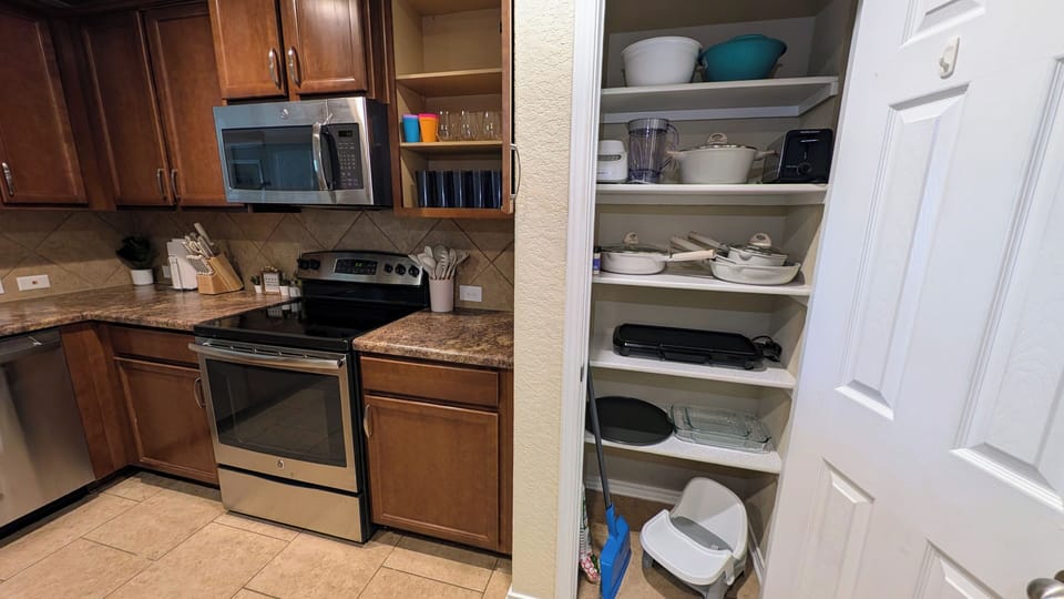 Fully stocked kitchen 