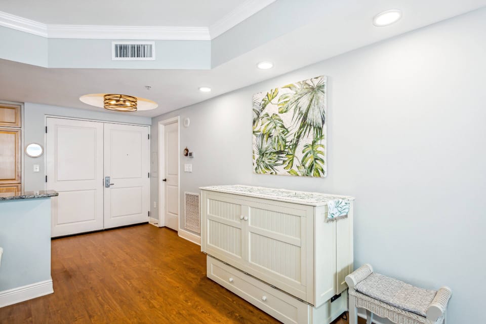 Elegant entryway