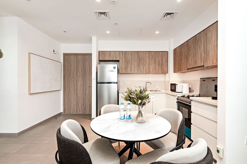 Premium Apartment, 1 Bedroom, Balcony, City View | Private kitchen | Full-size fridge, microwave, oven, stovetop