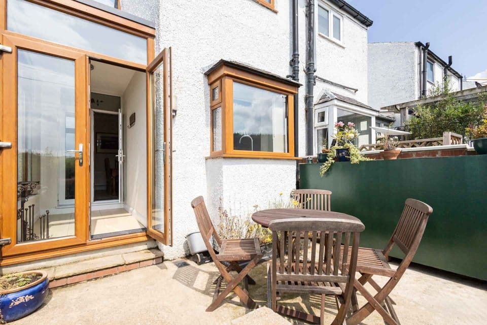 The Willows, Great Ayton - Host & Stay