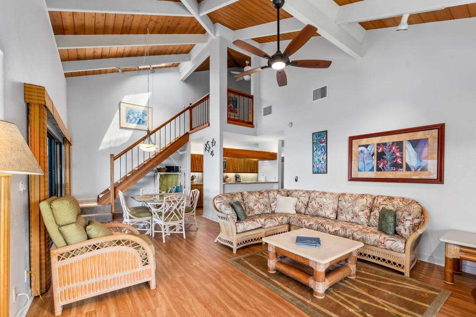 Condo, 3 Bedrooms | Living area | Smart TV