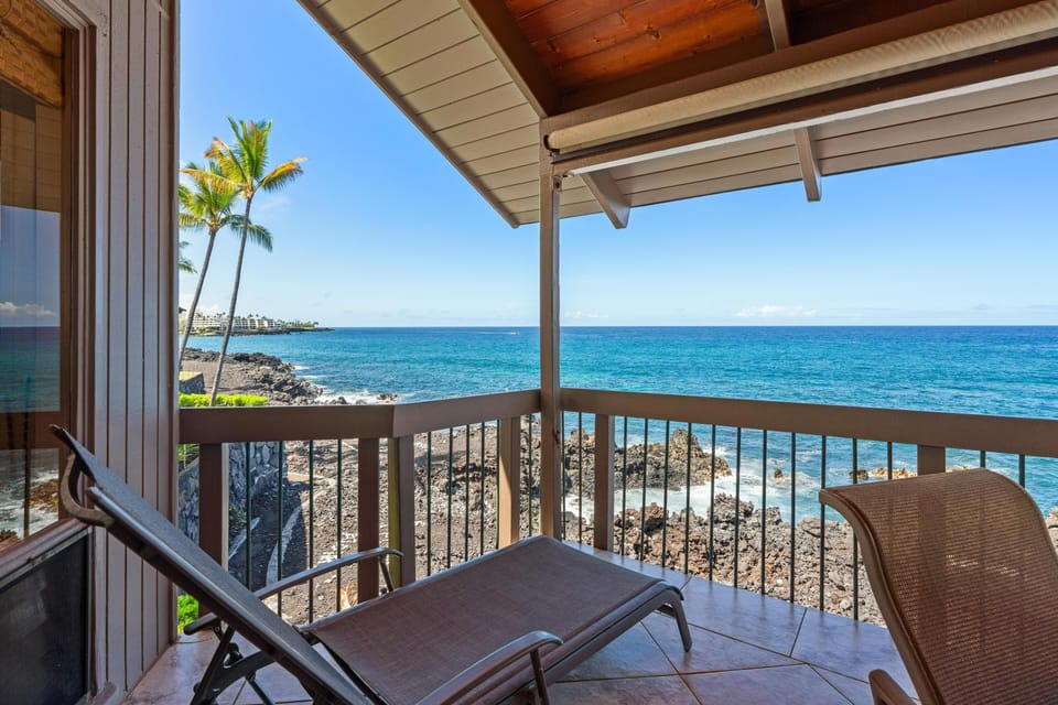 Condo, 3 Bedrooms | Property grounds