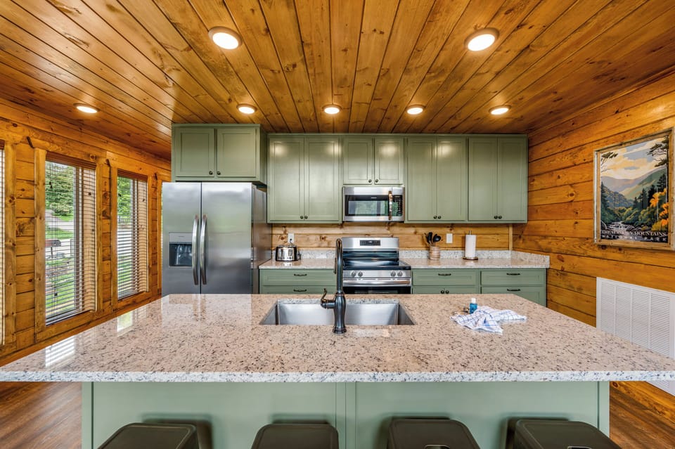 Kitchen (2)