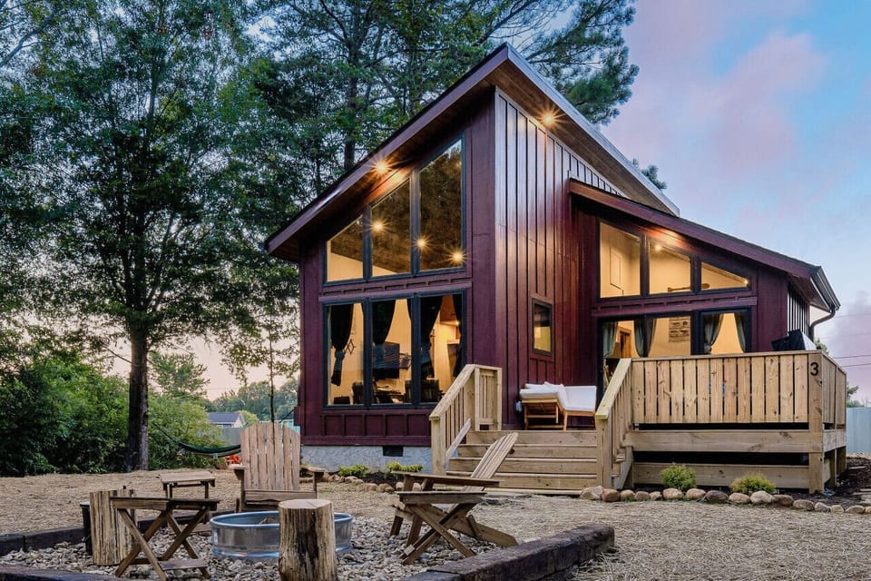 Welcome to The Bear at The Hideout Hotel!