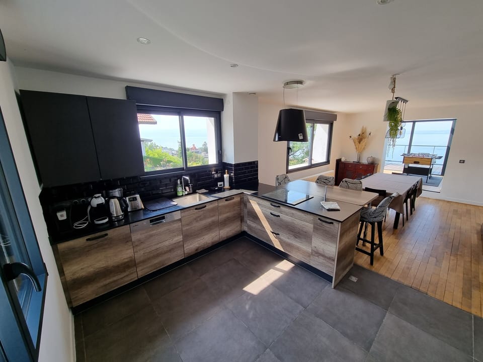 14fe74dd-0df4-4938-8387-0356b731438b