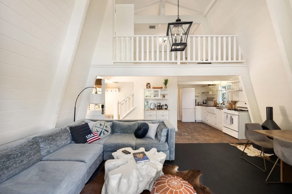 Open Floor Plan | Living Room, Kitchen & Loft
