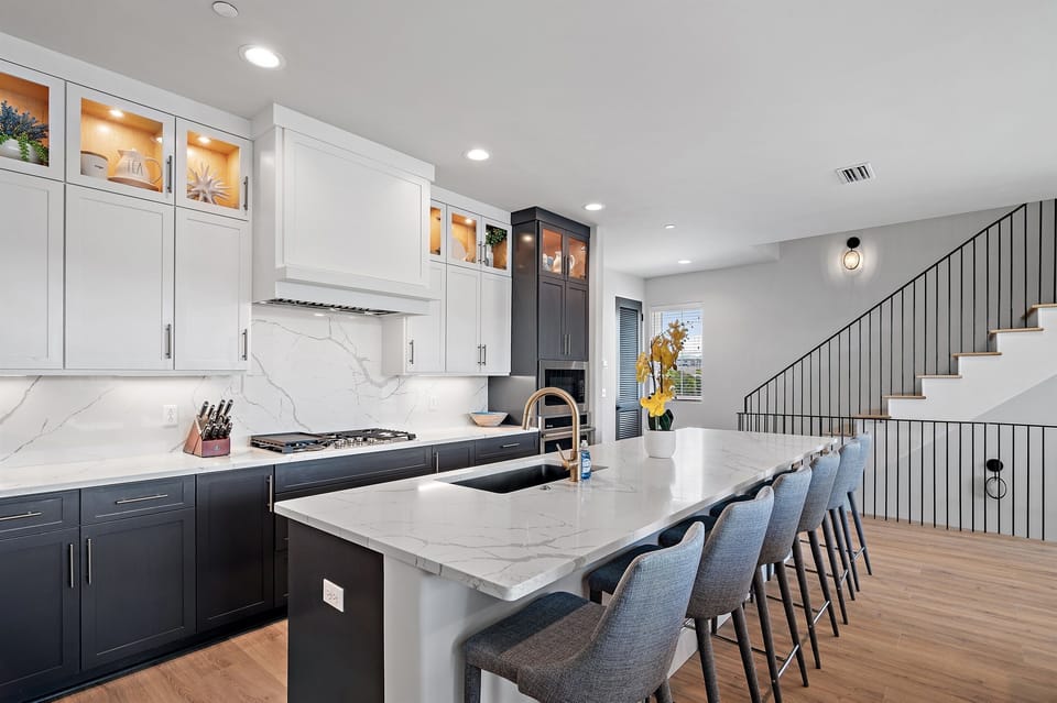 2nd Floor Gourmet Kitchen
