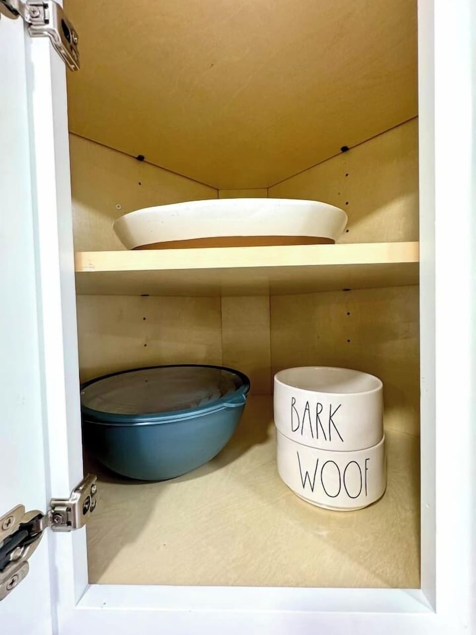 Full kitchen with Basic supplies