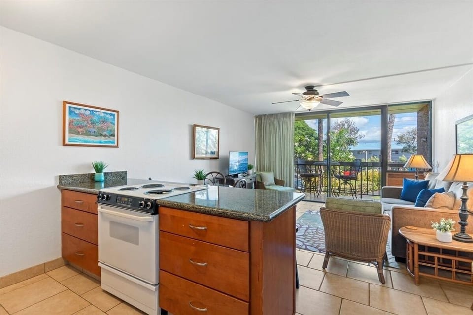 Condo, 1 Bedroom | Private kitchen | Fridge, oven, dishwasher, coffee/tea maker
