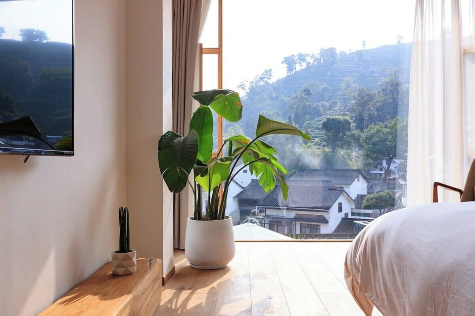 Family Duplex, 2 Bedrooms, Hill View, Slope side | View from room