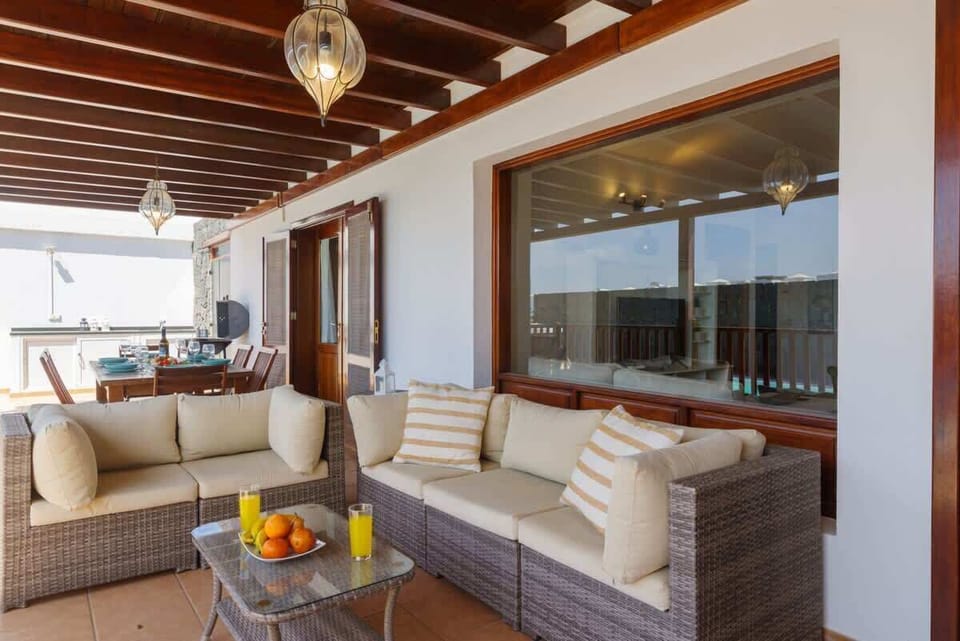 Casa Reinosa in Playa Blanca by Villas Now Ltd 