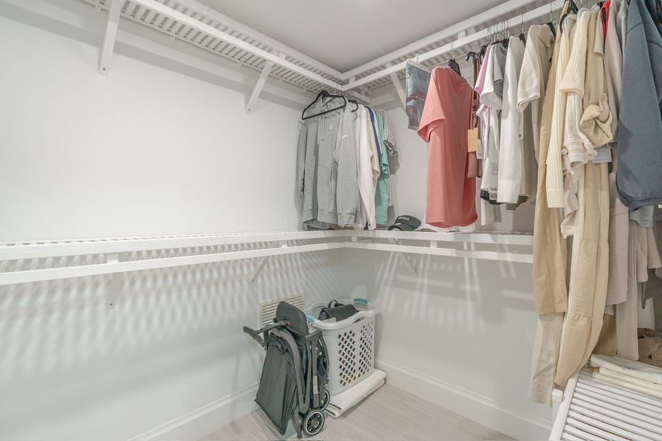 Large walk in closet in master