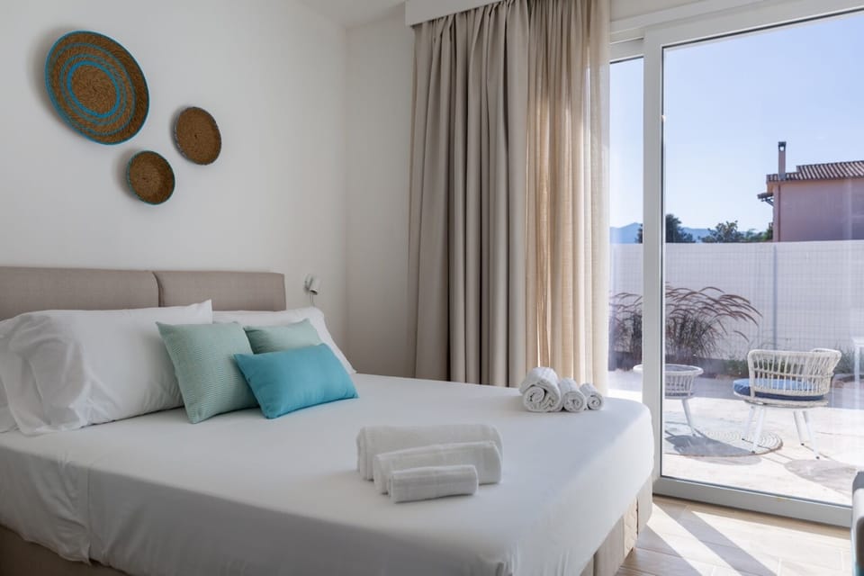 Camera Comfort - bagno privato | In-room safe, desk, laptop workspace, blackout drapes
