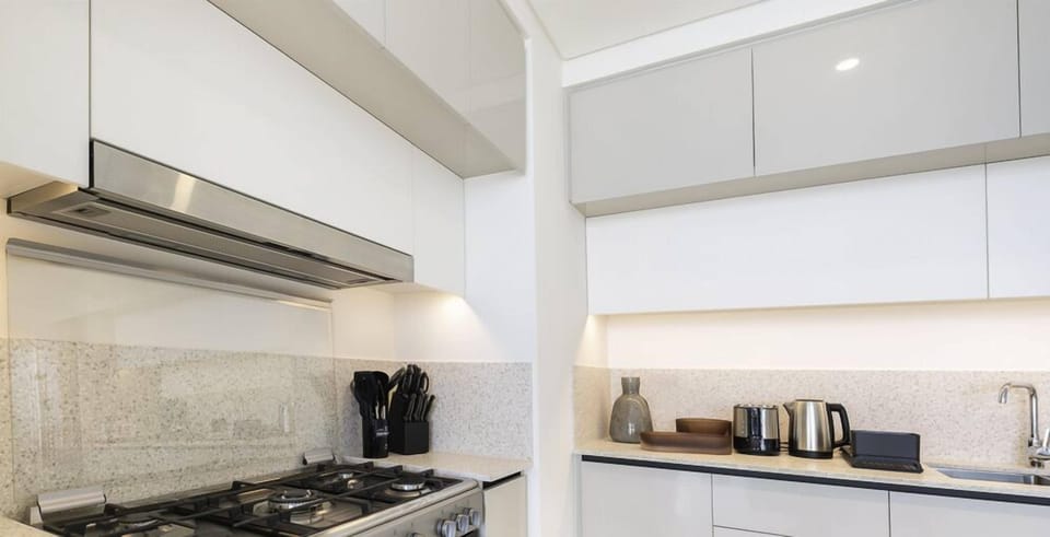 Apartment | Private kitchen | Electric kettle, toaster oven