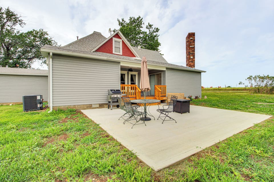 Patio | Gas Grill | Propane Fire Pit