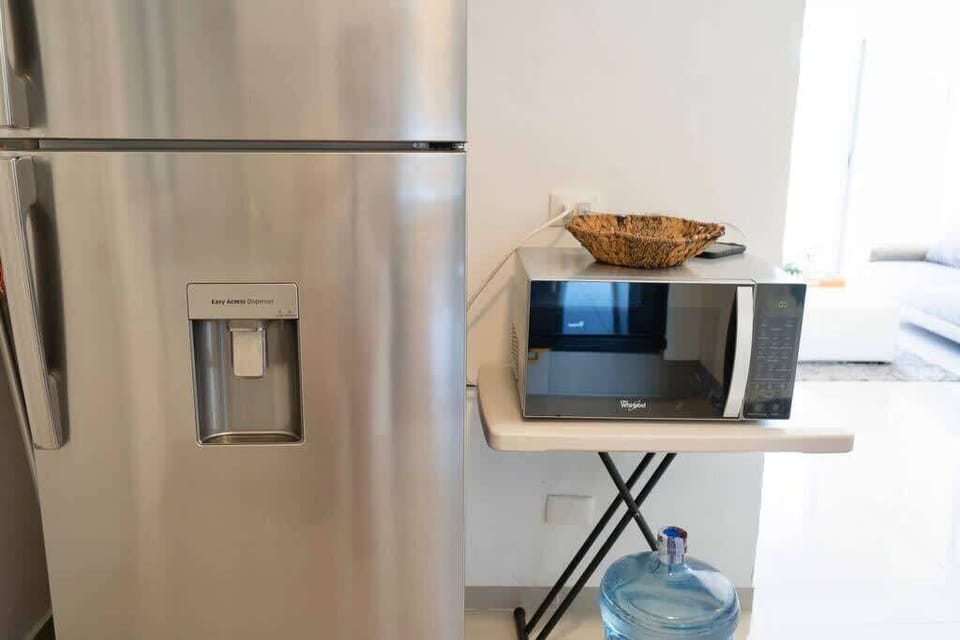 Kitchen and hallway access