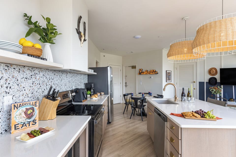 Everything you need for at-home prepping and serving.