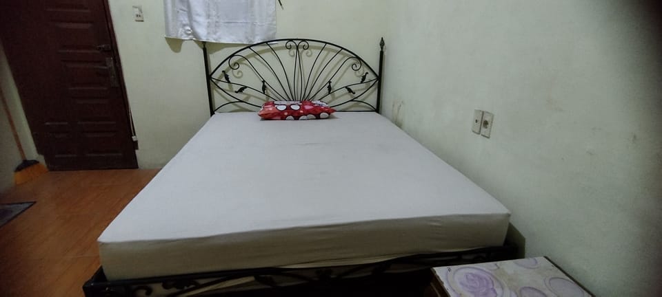 Deluxe Double Room | WiFi (free), bed sheets