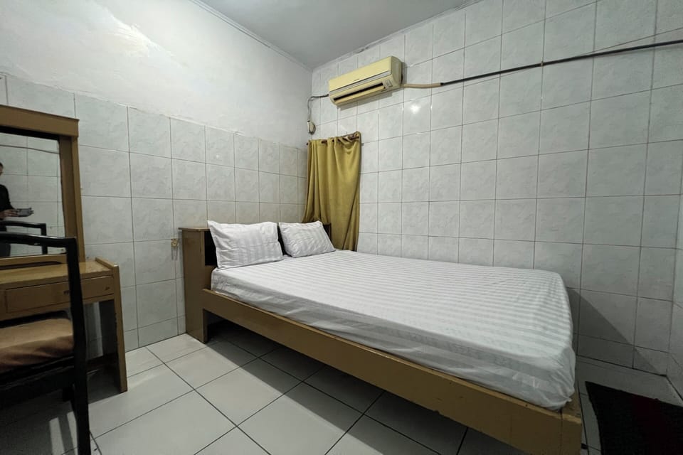 Standard Double Room | WiFi (free), bed sheets