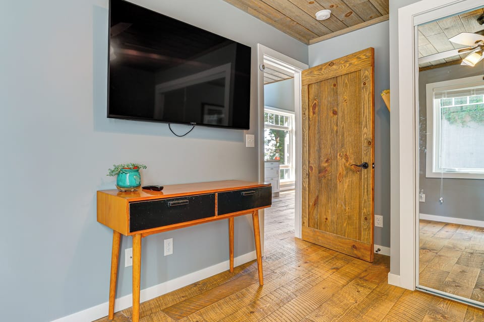 Cottage (2 Bedrooms) | Interior