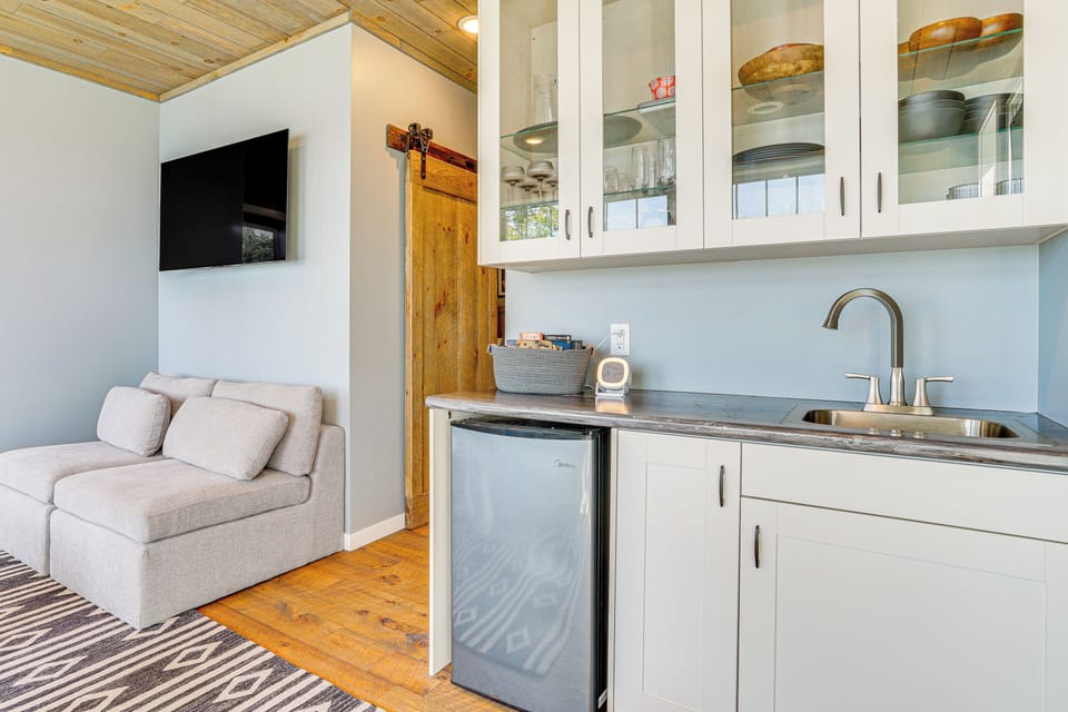 Cottage (2 Bedrooms) | Interior