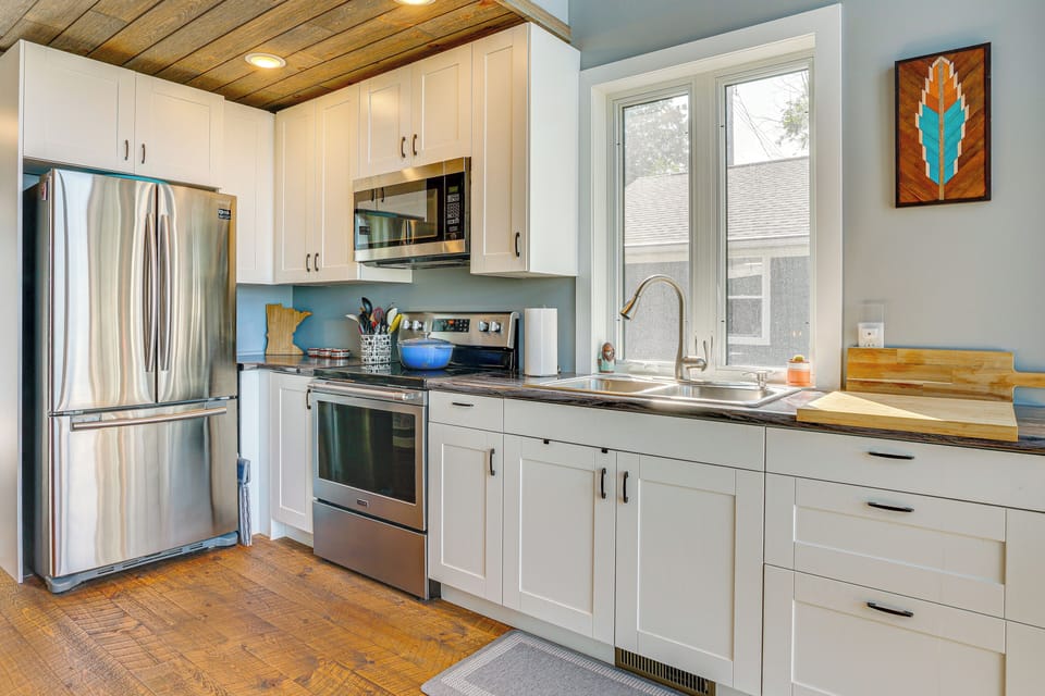 Cottage (2 Bedrooms) | Interior