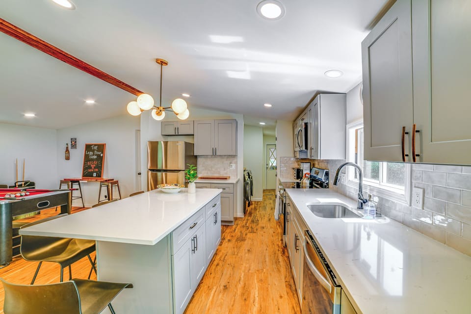 House (3 Bedrooms) | Interior