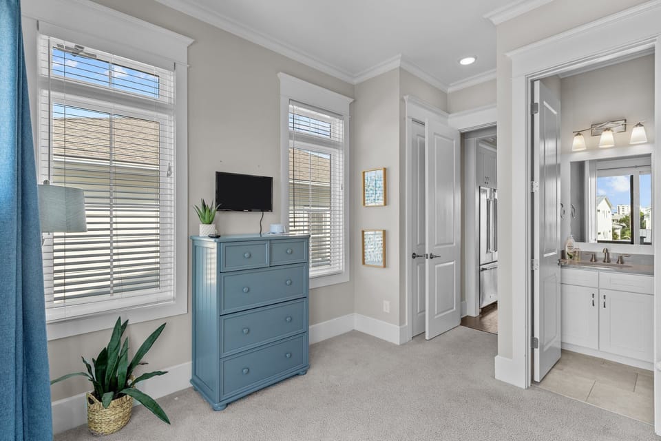 Bunk Bedroom