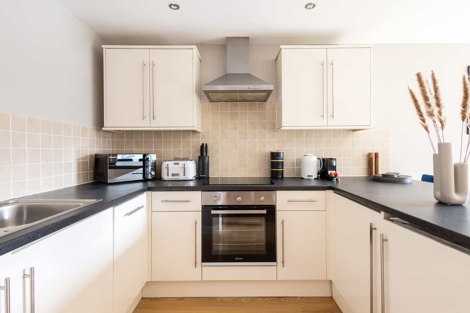 The Pall Mall Apartment, Liverpool - Host & Stay