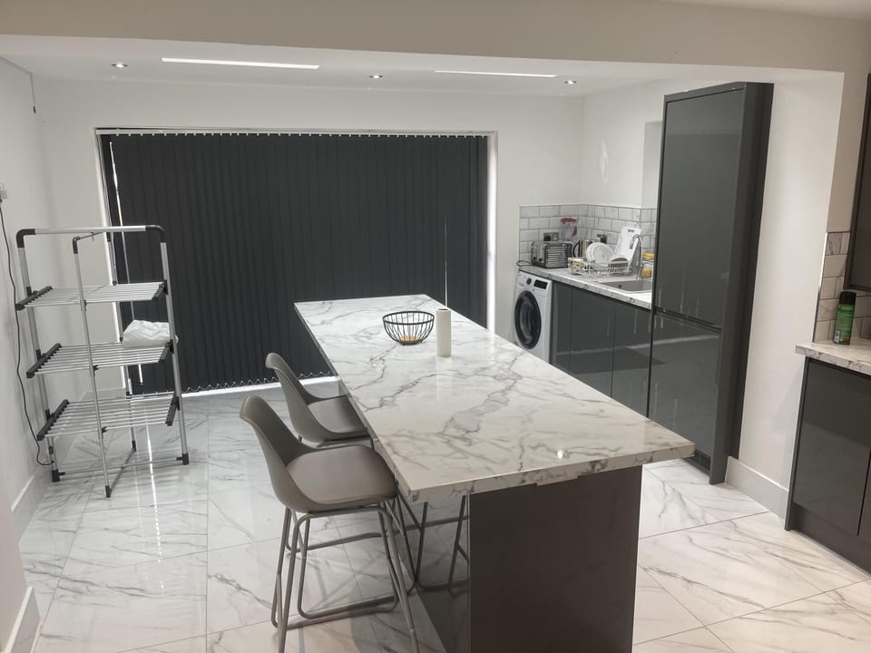 House | Dining
