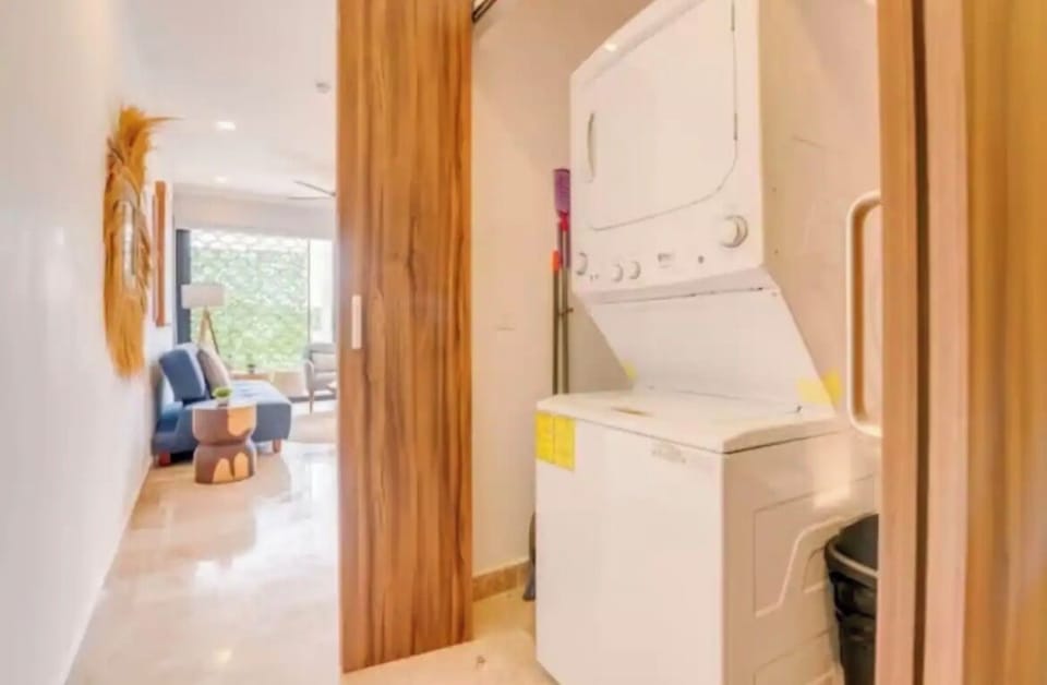 Washing machine and dryer