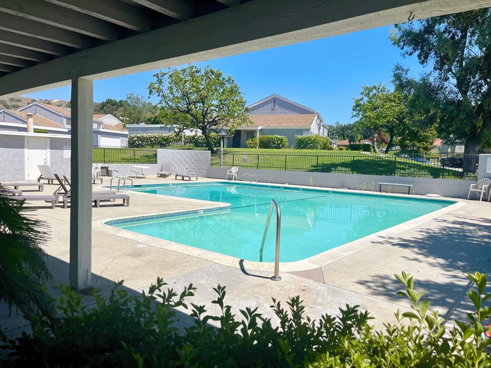 Community pool