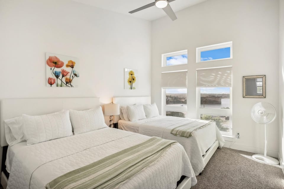 2 full beds