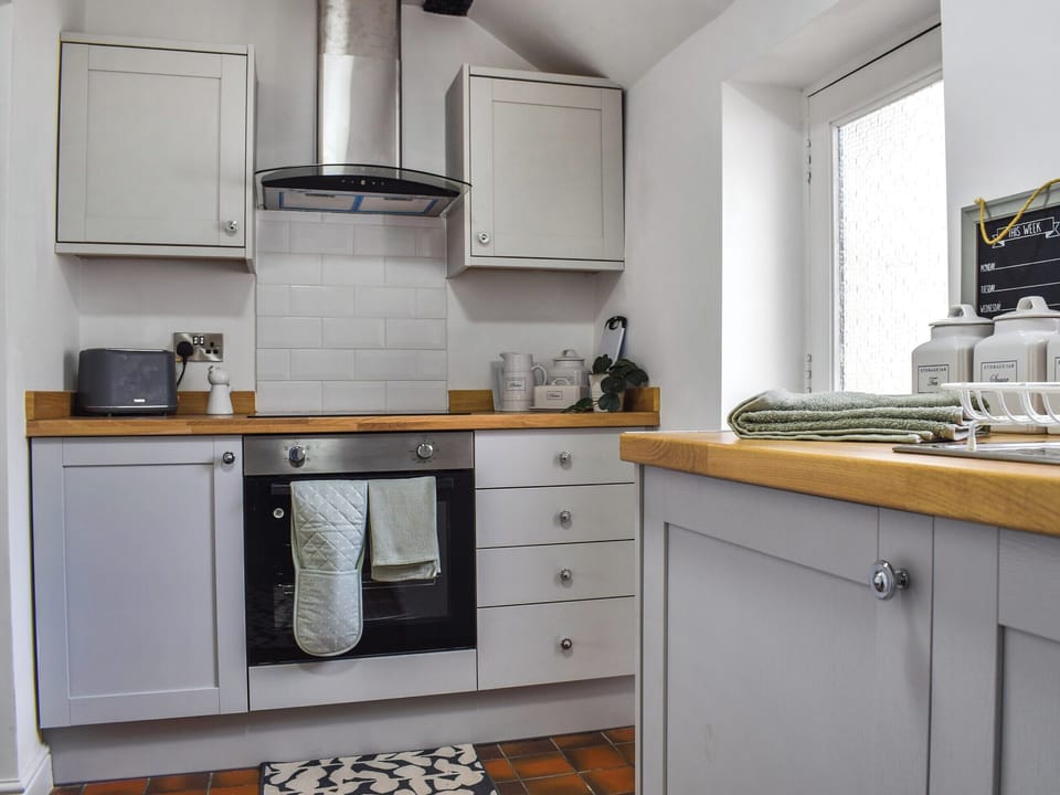 Kitchen | Quay Cottage, Bewdley