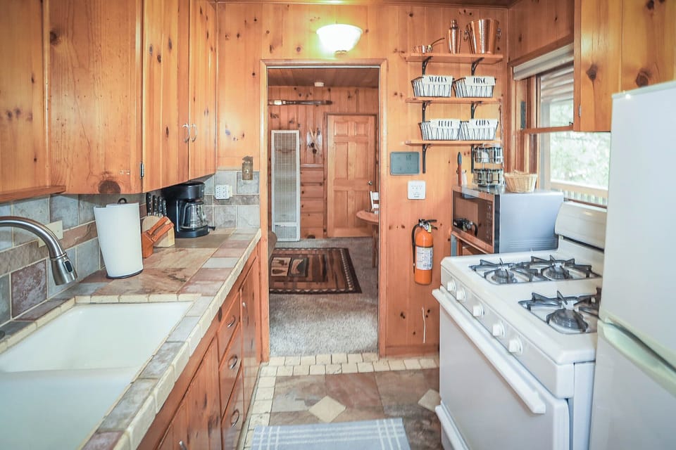 Our fully equipped kitchen will provides easy meal making whether you want to grab a morning coffee or conjure up a delicious dinner.