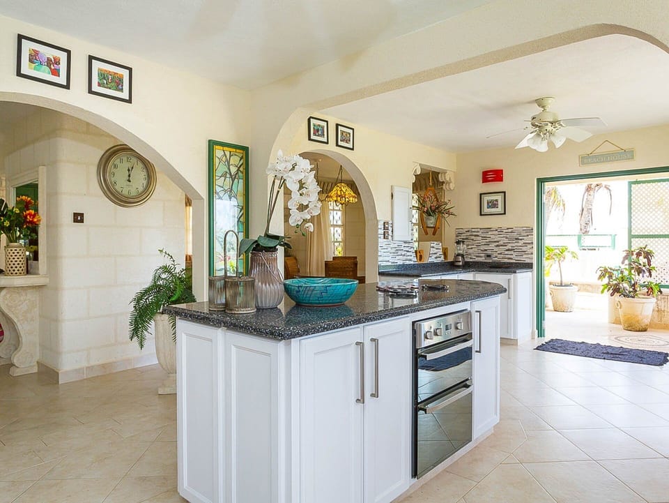 The spacious kitchen