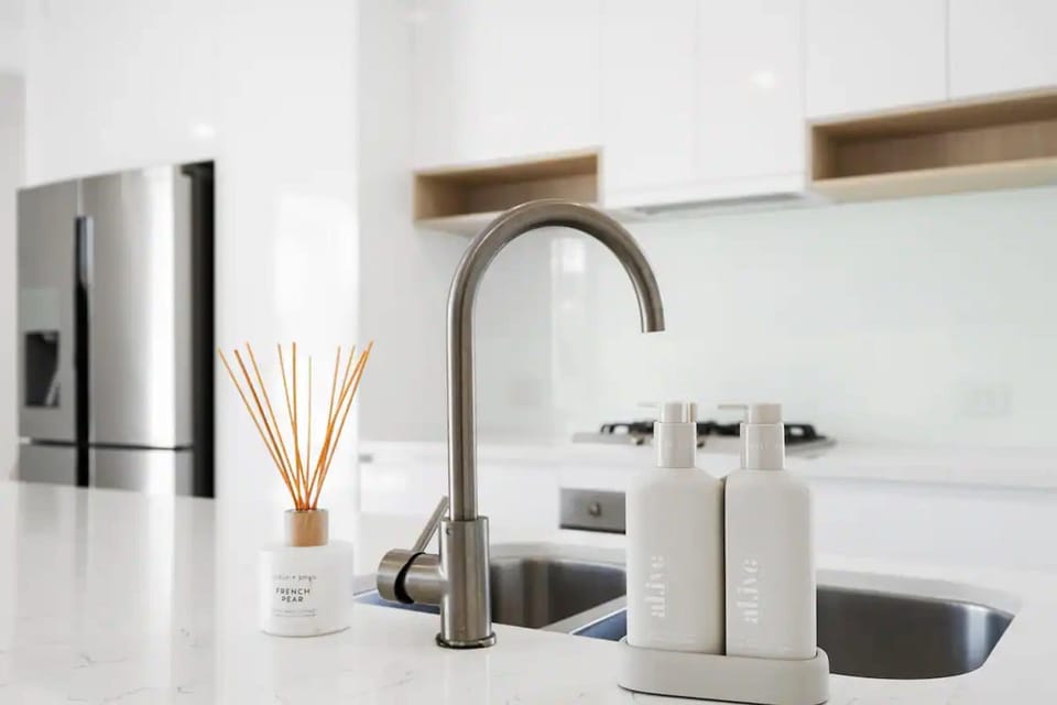 Townhome, 4 Bedrooms, Ocean View | Private kitchen | Toaster