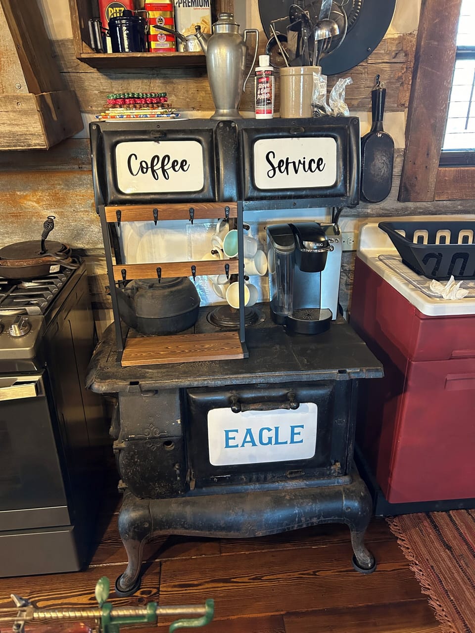 Antique wood cookstove used for cabin’s free Coffee Service.