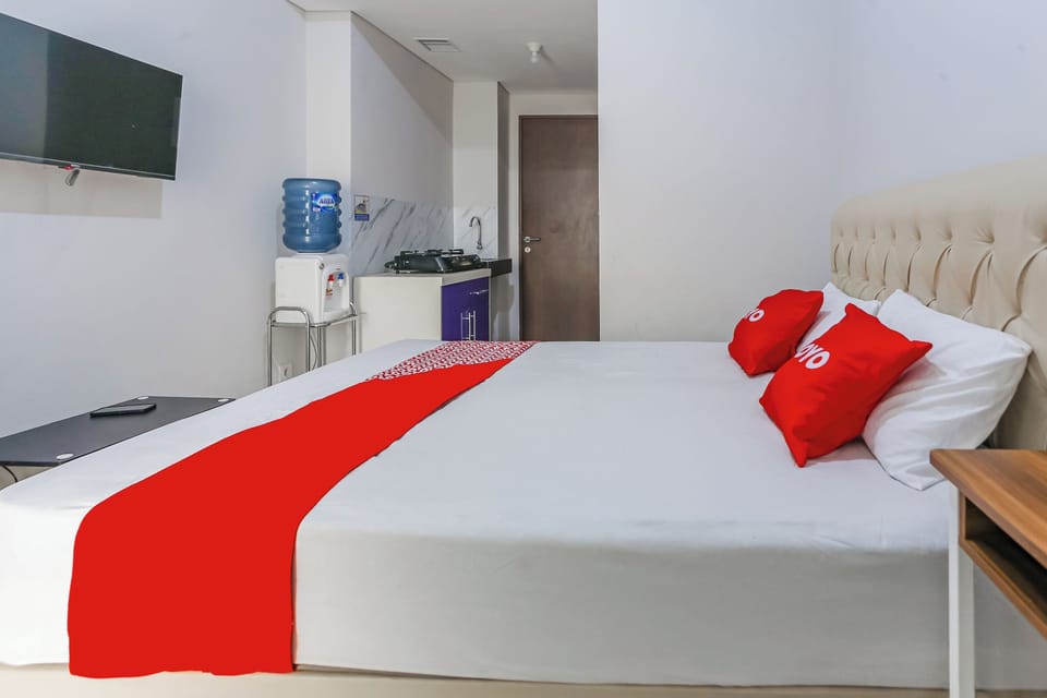 Deluxe Double Room | Laptop workspace, free WiFi, bed sheets