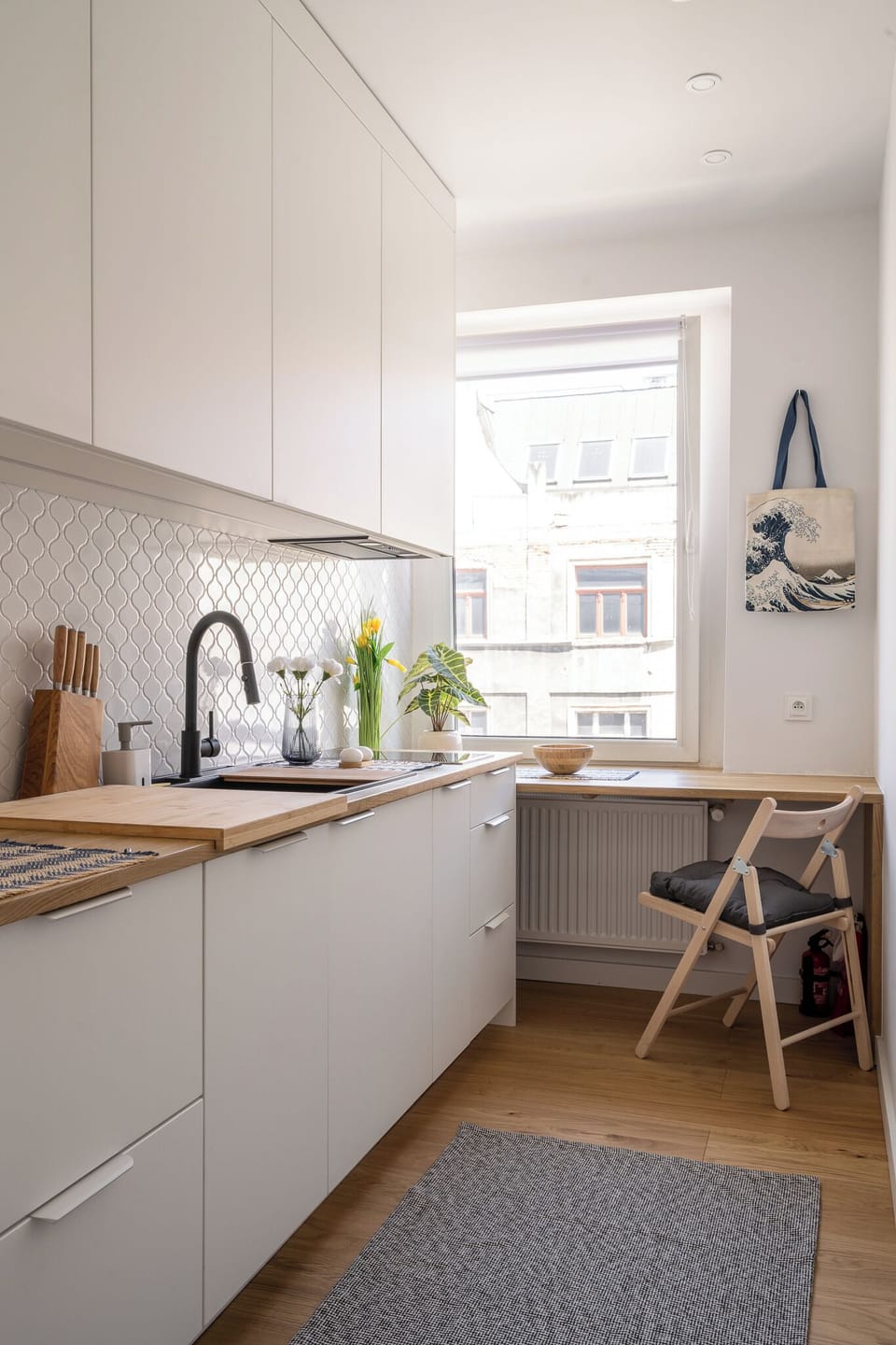 Apartment, 1 Bedroom | Private kitchenette | Fridge, stovetop, electric kettle, cookware/dishes/utensils