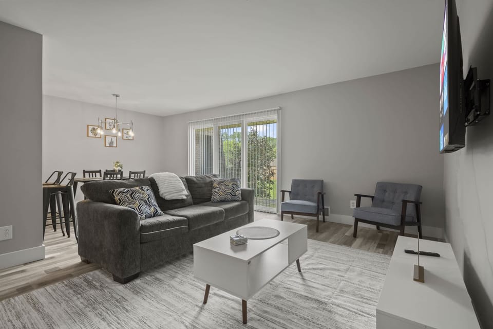 Enjoy the lovely apartment where you will find everything you need for the best experience imaginable.