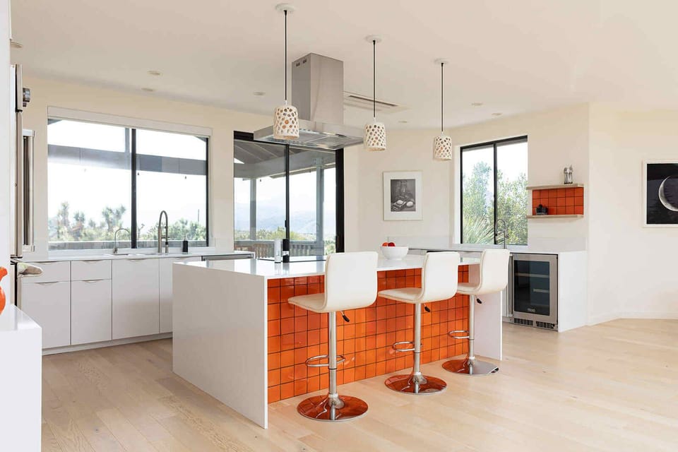 Breakfast Bar